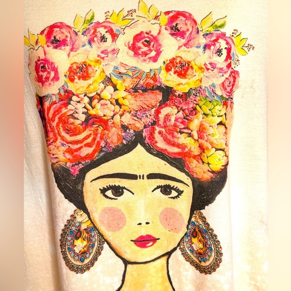 Artistic Graphic Women's Top - Picture 3 of 3